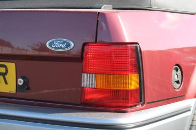 1990 Ford ESCORT XR3I CONVERTIBLE