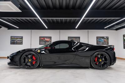 2021 Ferrari SF90 STRADALE
