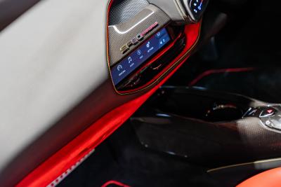 2021 Ferrari SF90 STRADALE