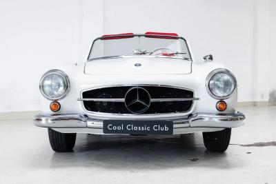1961 Mercedes - Benz 190SL