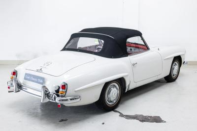1961 Mercedes - Benz 190SL