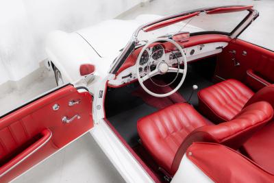 1961 Mercedes - Benz 190SL