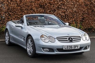 2006 Mercedes - Benz (R230) SL500