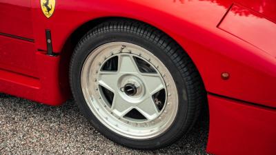 1990 Ferrari F40