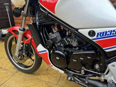 1985 Yamaha RD350LC2