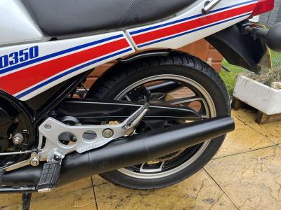 1985 Yamaha RD350LC2