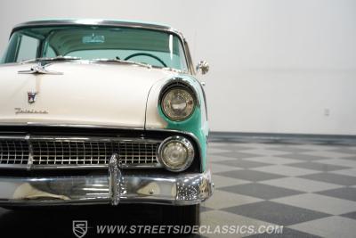 1955 Ford Crown Victoria