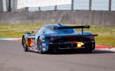 2005 Maserati MC12 GT1