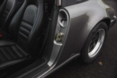 1989 Porsche 911 3.2 TARGA