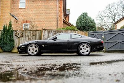 1998 Jaguar XKR Paramount