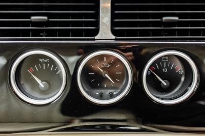 1998 Jaguar XKR Paramount