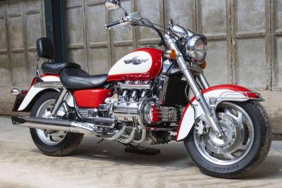 2000 Honda VALKYRIE