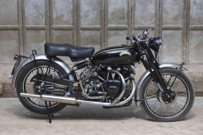1952 VINCENT SHADOW