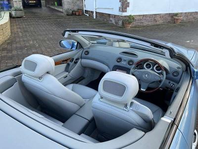 2011 Mercedes - Benz SL500