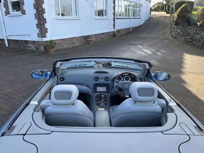 2011 Mercedes - Benz SL500