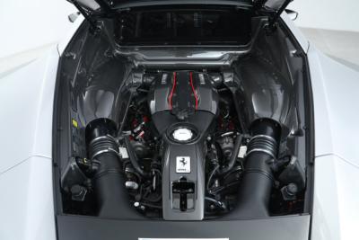2019 Ferrari 488 PISTA