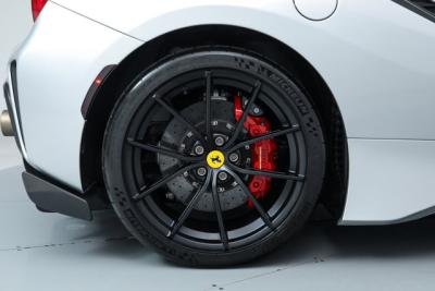 2019 Ferrari 488 PISTA