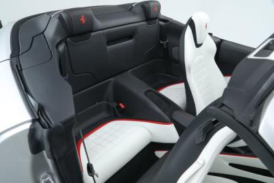 2024 Ferrari ROMA SPIDER