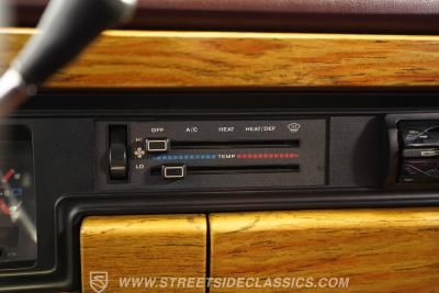 1988 Jeep Grand Wagoneer