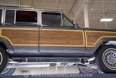 1988 Jeep Grand Wagoneer