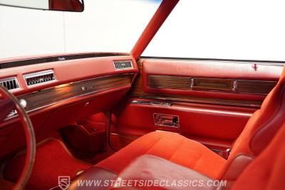 1976 Cadillac Coupe DeVille