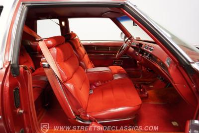 1976 Cadillac Coupe DeVille