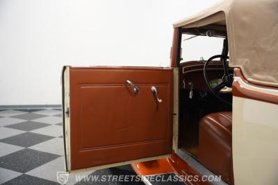 1932 Chrysler CI Rumble Seat Convertible