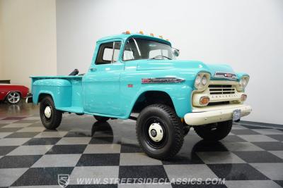 1959 Chevrolet Apache 3800 NAPCO 4X4 Tow Truck