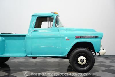 1959 Chevrolet Apache 3800 NAPCO 4X4 Tow Truck