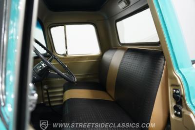 1959 Chevrolet Apache 3800 NAPCO 4X4 Tow Truck