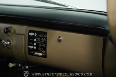 1959 Chevrolet Apache 3800 NAPCO 4X4 Tow Truck