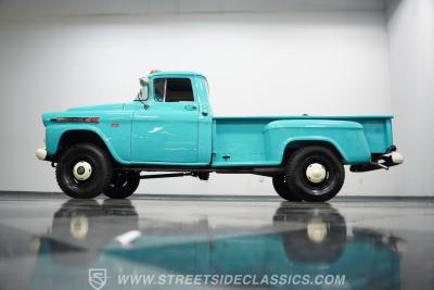 1959 Chevrolet Apache 3800 NAPCO 4X4 Tow Truck