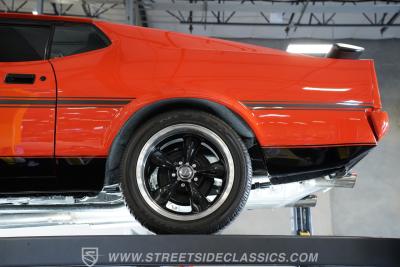 1971 Ford Mustang Mach 1 Tribute