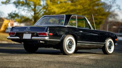 1967 Mercedes - Benz 250 SL Pagoda
