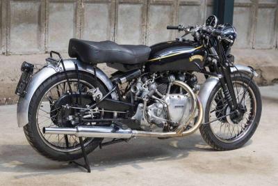 1953 VINCENT RAPIDE