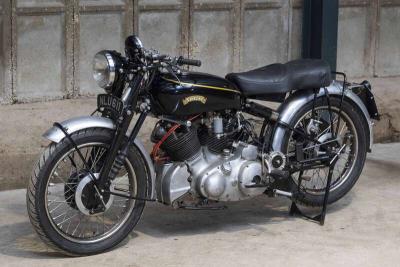 1953 VINCENT RAPIDE