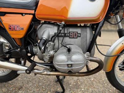 1975 BMW R90S