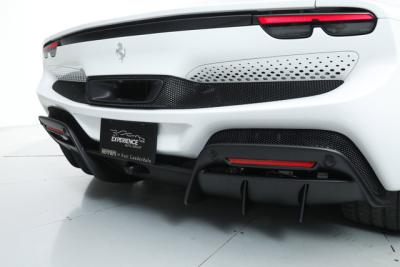 2024 Ferrari 296 GTS