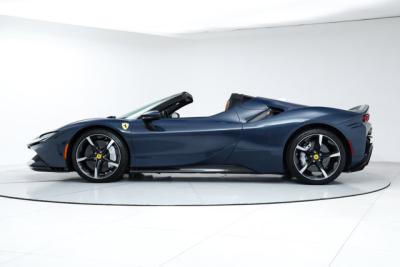 2023 Ferrari SF90 SPIDER