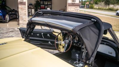 1967 Chevrolet Corvette Sting Ray 327/300 Convertible