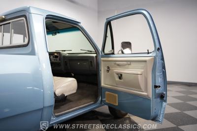 1984 Dodge Ram D150 Prospector