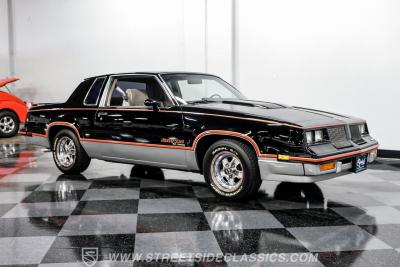 1983 Oldsmobile Cutlass Hurst/Olds 15th Anniversary