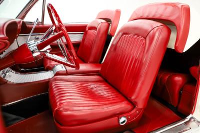 1962 Ford Thunderbird