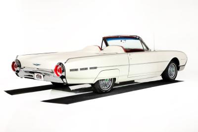 1962 Ford Thunderbird
