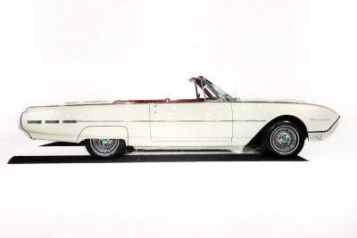 1962 Ford Thunderbird
