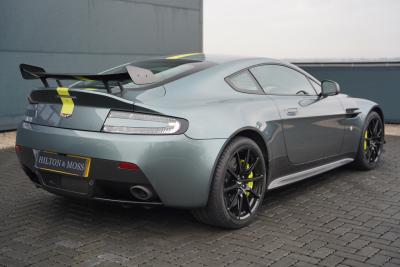 2017 Aston Martin V12 Vantage