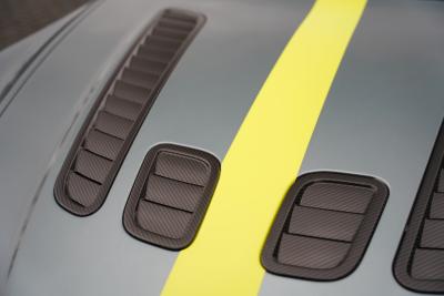 2017 Aston Martin V12 Vantage