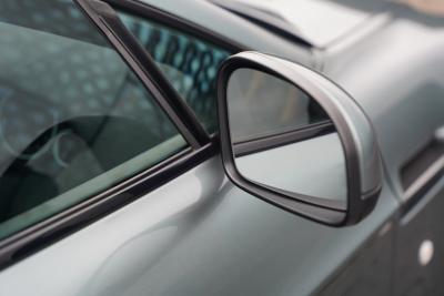 2017 Aston Martin V12 Vantage