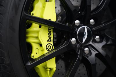 2017 Aston Martin V12 Vantage