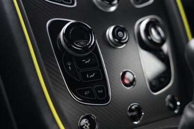 2017 Aston Martin V12 Vantage